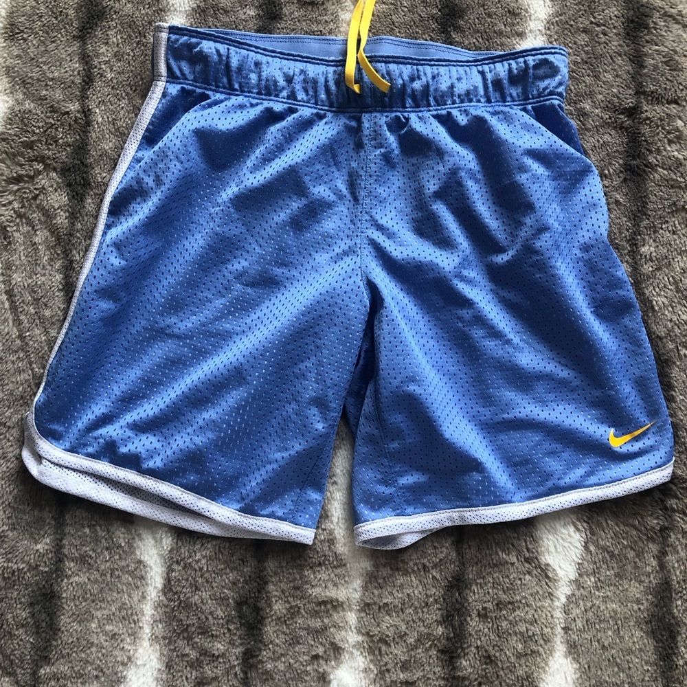 - Youth Girls Nike Shorts